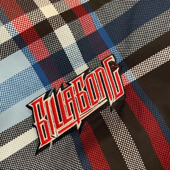 Billabong Red White Blue Black Board Shorts Swim Shorts Diagonal Stripes Size 34 - Picture 14 of 14